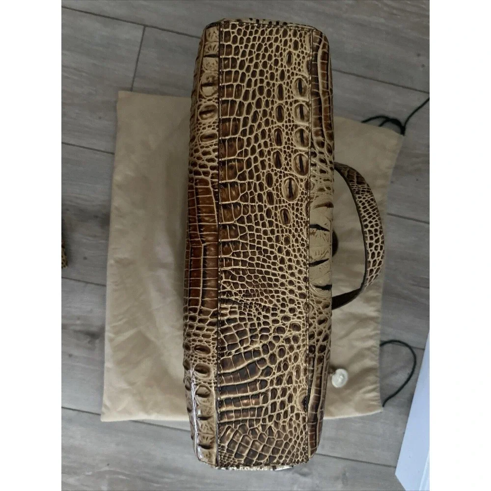 Brahmin Madelyn Toasted Almond Hobo‎ Shoulder Bag W/credit Card Wallet